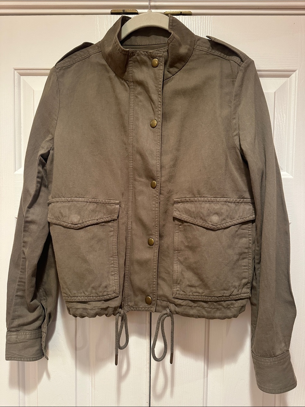 LOFT Olive Green Utility Jacket with Front Pockets size Small
